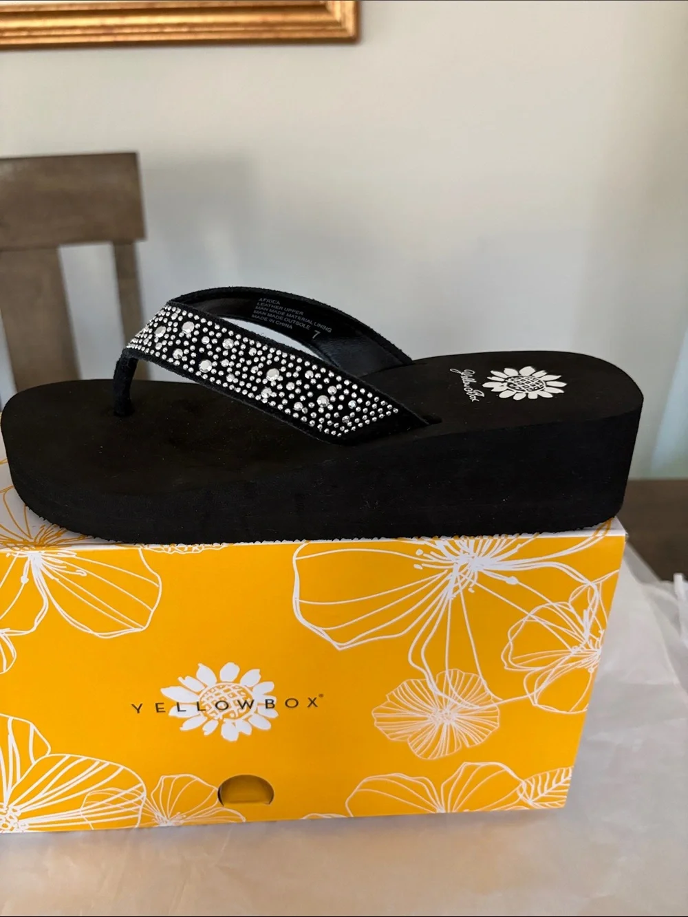 Yellow Box Africa Black Women's Sandals Size 7 New